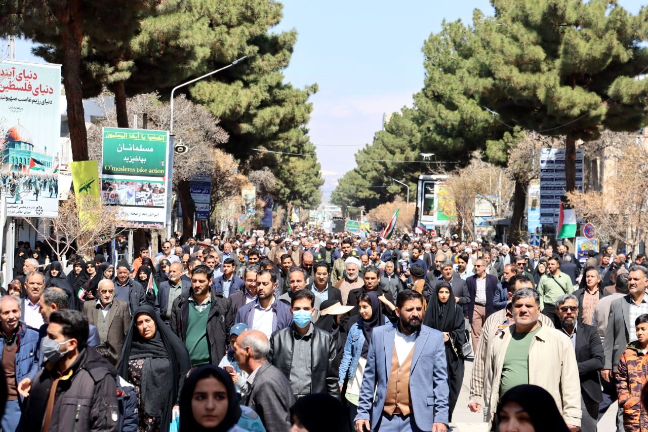 طنین فریاد قدس در خیابان‌های تربت حیدریه 