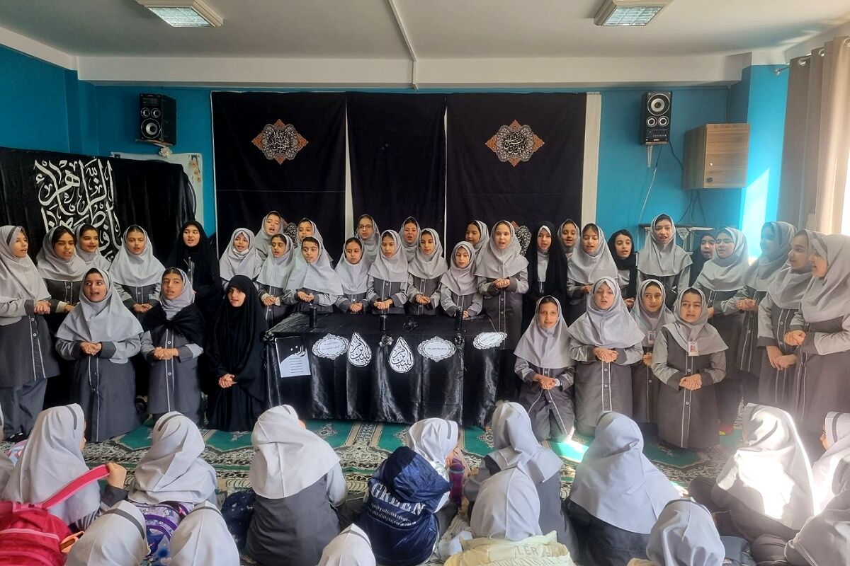 مراسم سوگواری وفات حضرت ام البنین (س) در مدارس ناحیه دو شهرری 