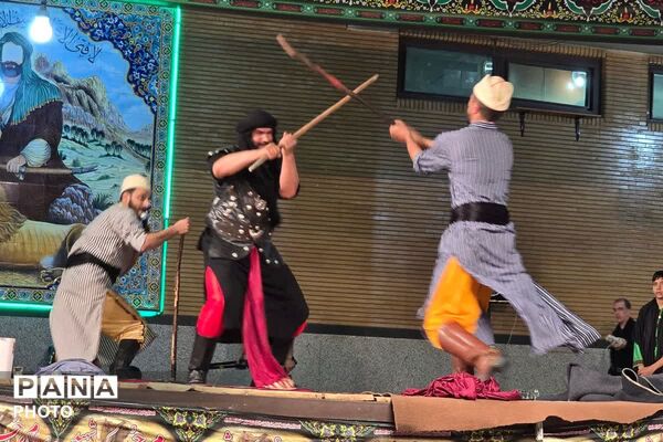 در سایه سوگ محرم، گرد هم آمدن مردم برای یادآوری حوادث کربلا»