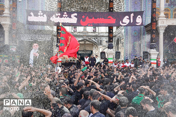 جلوه‌های ویژه از عزاداری هیات چهل اختران قم در روز عاشورا