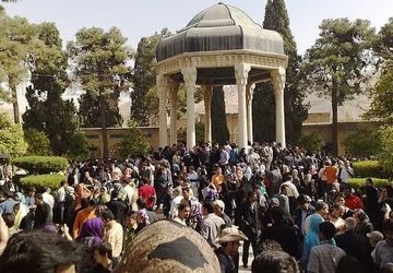 لسان الغیب حافظ شیرازی، اوج قله ادب فارسی

 