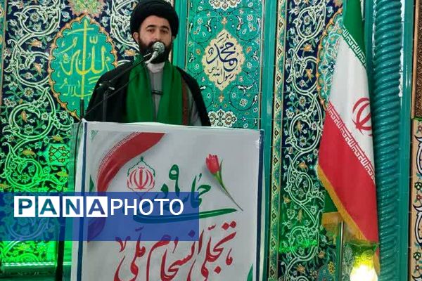 نماز جمعه فیروزکوه میزبان میزهای خدمت و ایستگاه سلامت