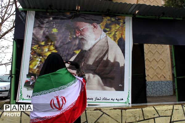 حضور شجاعانه چترودی‌ها در روز بارانی قدس
