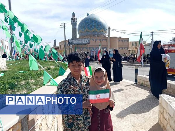 راهپیمایی 22 بهمن در لارستان 