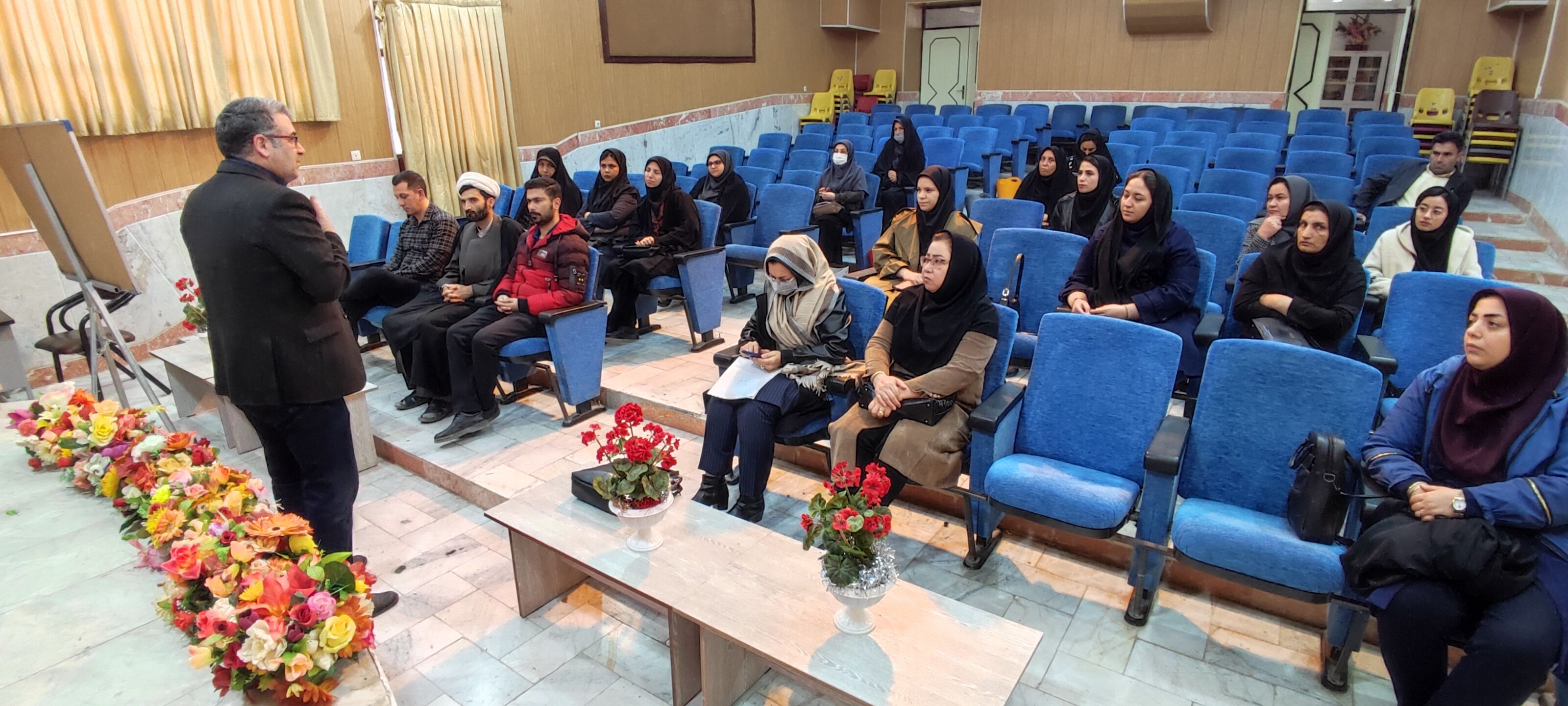 کارگاه آموزشی نماد در شیروان