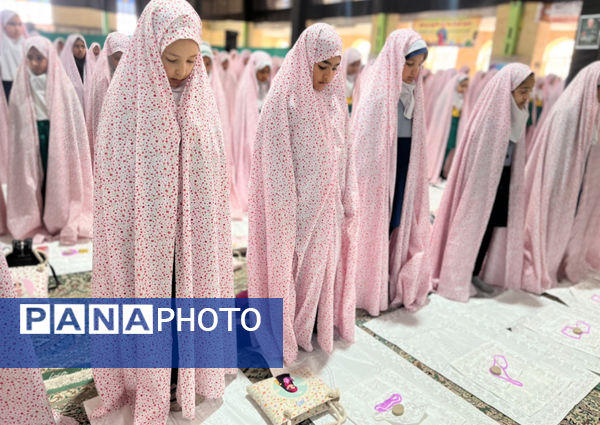 جشن بندگی دانش‌آموزان دبستان میرشمسی