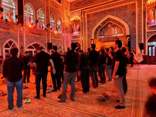 برگزاری مراسم عزاداری شب عاشورا در تکیه ابوالفضلی نیشابور 