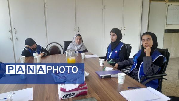 برگزاری نشست هم‌اندیشی خبرنگاران پانا ناحیه ۴ کرج 