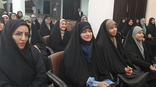 اجلاسیه نماز اداره آموزش و پرورش ناحیه۴ اصفهان 