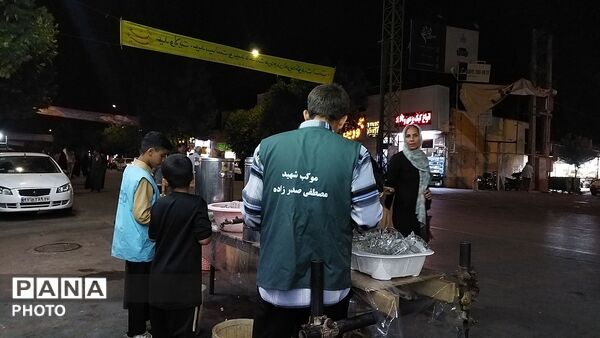 موکب شهید مصطفی صدر زاده در نود و هشتمین شب از اجتماعات مردمی 