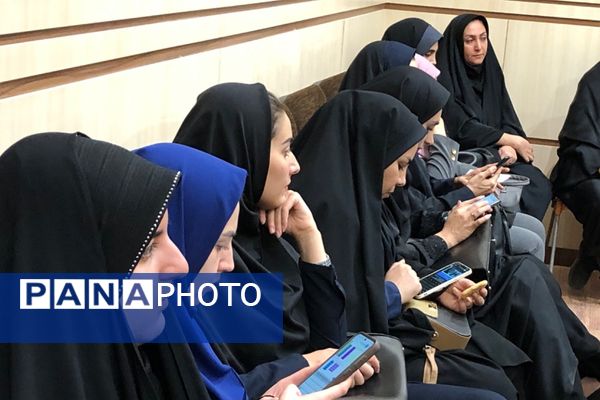 کارگاه آموزشی با موضوع جهاد تبیین در ناحیه دو شهرری 