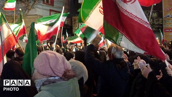 اجتماع مردم ملایر و تجدید بیعت با آرمان‌های انقلاب