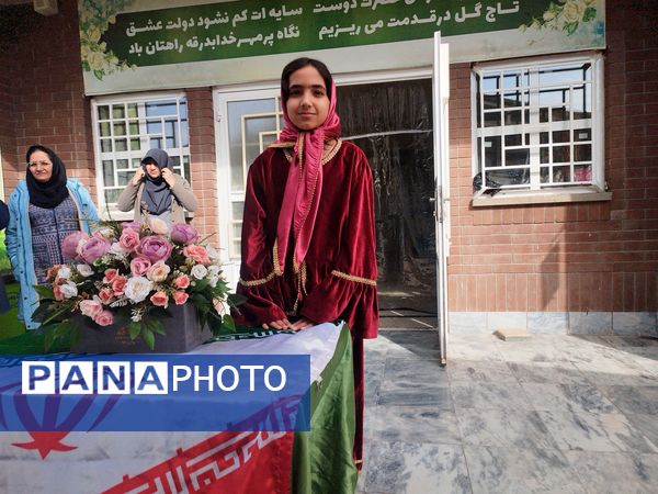 جشن میلاد امام زمان(عج) در دبستان فرهنگ فرازمند