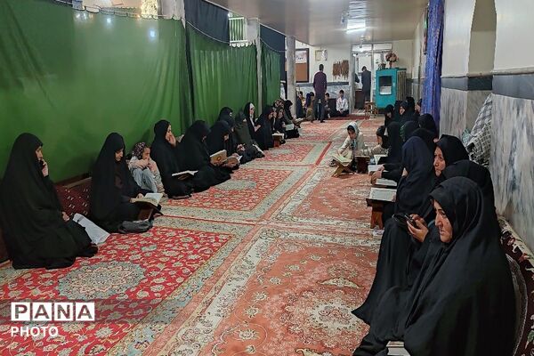 محفل انس با قرآن کریم یادوراه شهدای جنگ رمضان