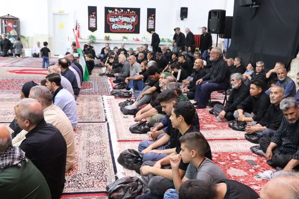 مراسم پیاده‌روی جاماندگان اربعین در محمدشهر کرج