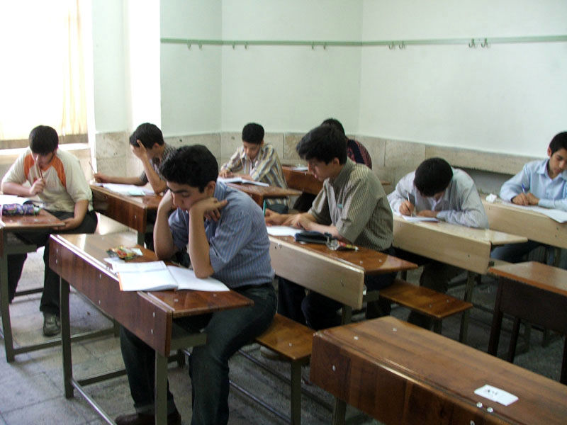  روش تدریس معلم باید بر اساس نیازها، محتوا و شرایط محیط آموزشی باشد