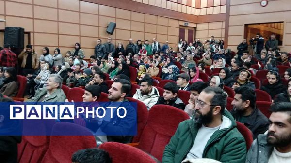 سالگرد پیروزی انقلاب اسلامی و روز جوان در محمودآباد 