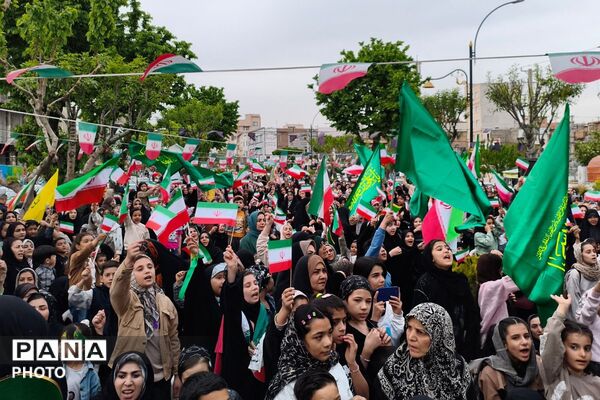 همایش مادر و دختری جان فدا در بهارستان دو