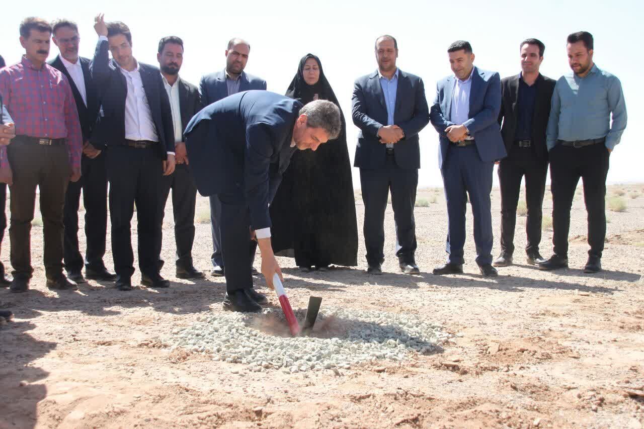 آیین بهره‌برداری از کندرو اصفهان به حبیب آباد 