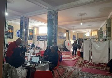 همکاری انسان‌دوستانه مردم شهریار با تیم سیار اهدای خون فارس