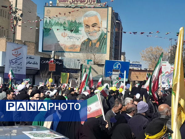 راهپیمایی 22 بهمن در قم -2