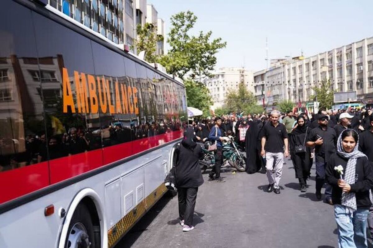 حضور و خدمت‌رسانی اورژانس تهران در مراسم تشییع پیکر شهدای اقتدار