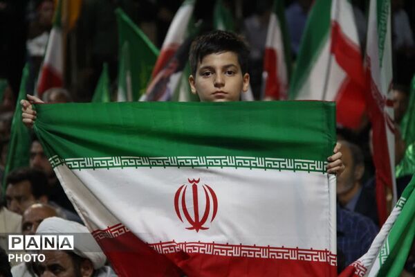 جشن زیر سایه خورشید در امیرچخماق یزد