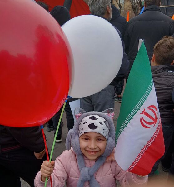 خیابان‌های همدان در ۲۲ بهمن تابلوی تمام‌نمای وحدت ملی