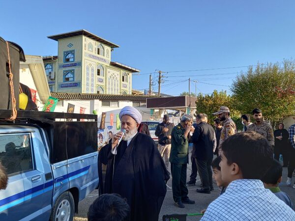 مراسم وداع شهید خوشنام در مدارس بهنمیر