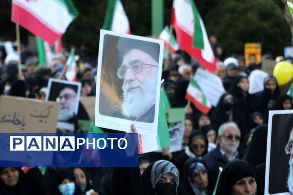 حضور حماسی مردم ولایتمدار استان البرز در تجمع بزرگ یوم الله ۹ دی