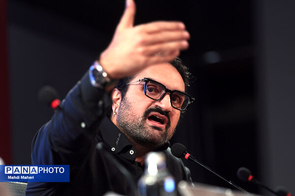نشست نقد و بررسی فیلم «خواب» در چهل و چهارمین جشنواره ملی فیلم فجر