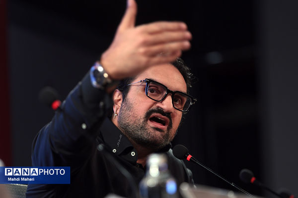 نشست نقد و بررسی فیلم «خواب» در چهل و چهارمین جشنواره ملی فیلم فجر