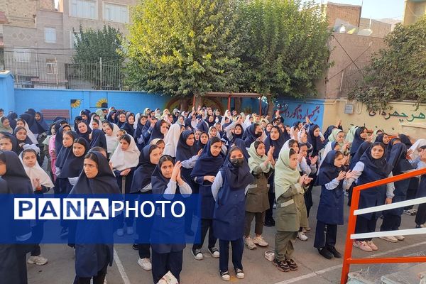 جشن میلاد حضرت زینب(س) در مدارس شهرستان قدس