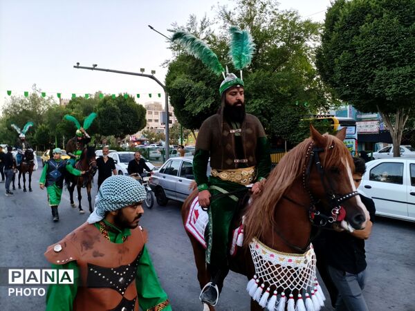  کاروان عظیم نوجوان کربلا در خیابان پروین 