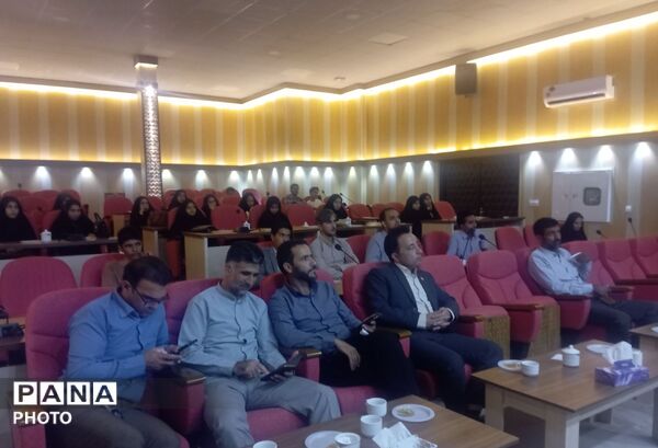نشست فعالان رسانه در فرمانداری شهرستان باخرز