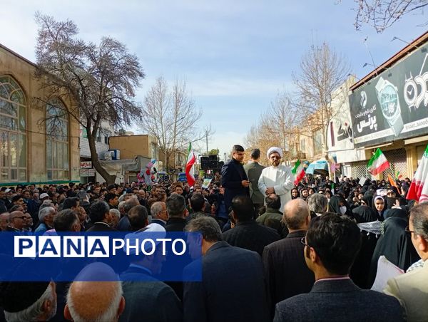  راهپیمایی بیست و دو بهمن در کاشمر