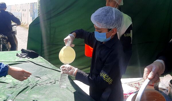جاماندگان اربعین حسینی در  راهپیمایی حرم تا حرم نیشابور 