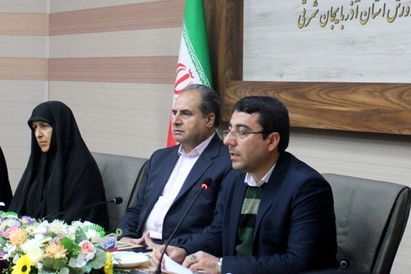 توزیع رایگان بسته «ایرانمون» در بیش از ۱۳۰۰ مدرسه آذربایجان شرقی