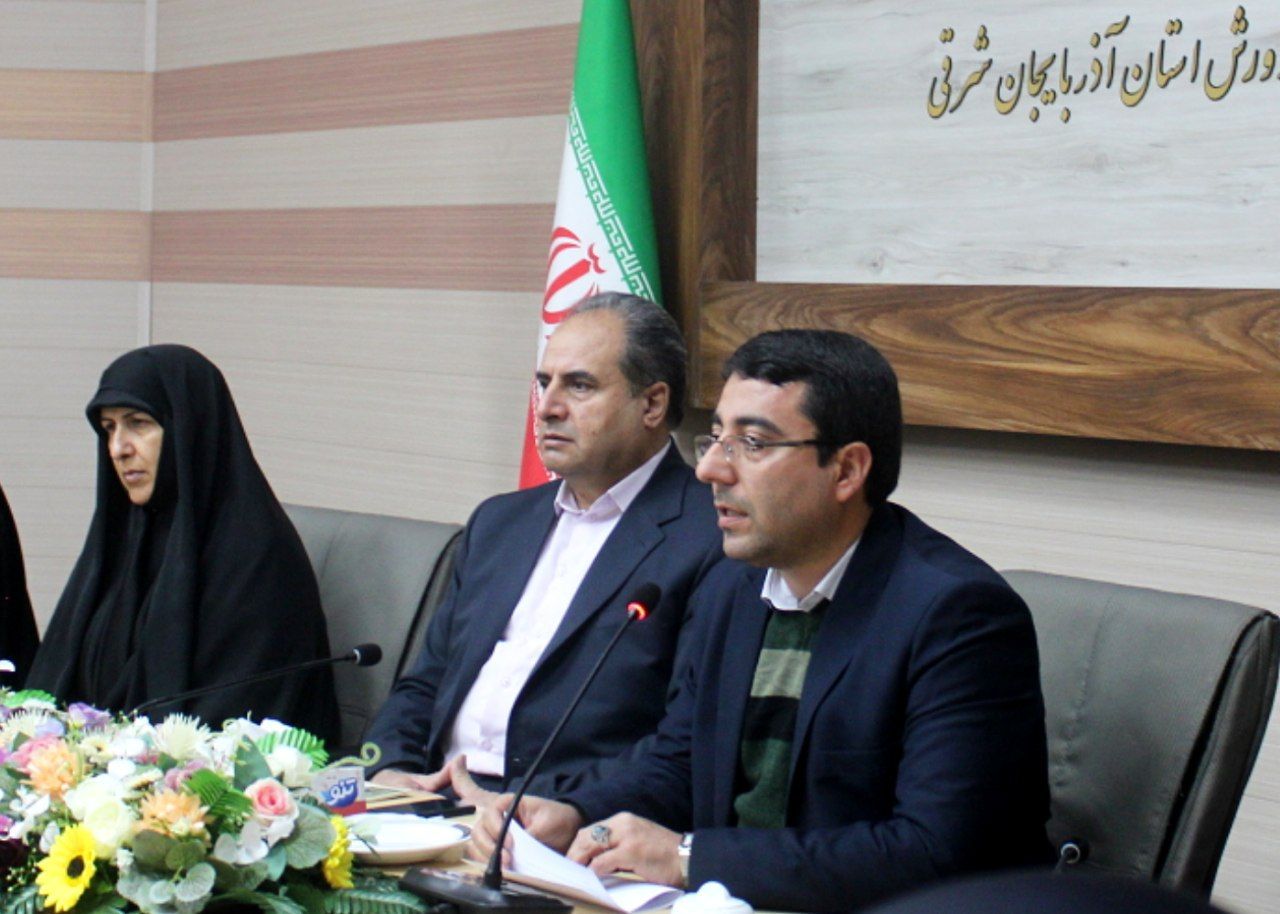 توزیع رایگان بسته «ایرانمون» در بیش از ۱۳۰۰ مدرسه آذربایجان شرقی