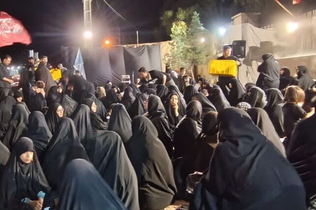 خدمت رسانی موکب مردمی شهید یزدانیان به اجتماعات شبانه اهالی روستای ورجان قم 