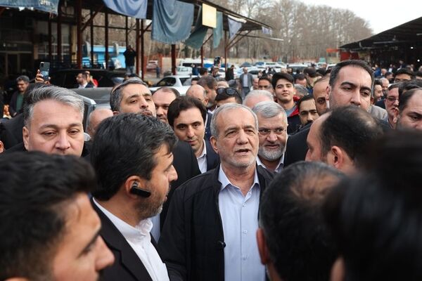 دولت چهاردهم باوجود سختی‌ها، پای کار ایستاده است/ موفقیت در گرو حمایت همگانی