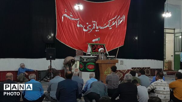  روایت تجلیل از خادمانی که افتخارشان «خدمت به زائران حسین(ع)» بود
