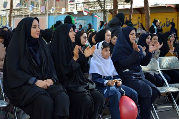 عطر رضوی در جشن نیمه شعبان مدرسه حکمت
