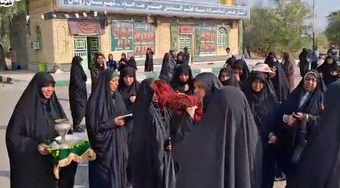 اعزام خادمان موکب حضرت علی‌اکبر(ع) رودان به کربلای معلی