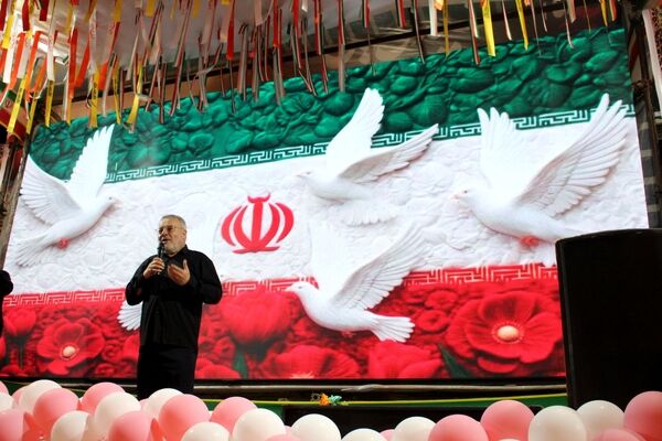 جشن تکلیف عهدی باخدا و گامی در مسیر بندگی است
