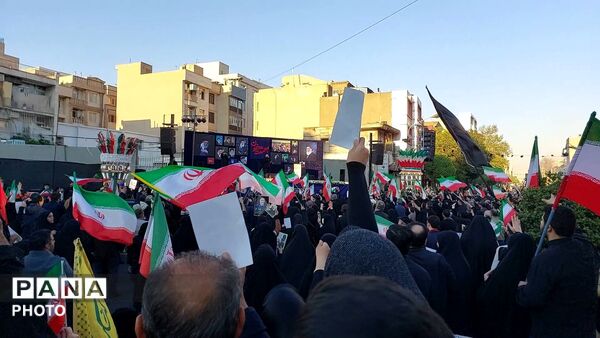 قاب های ماندگار از اربعین رهبر شهید 