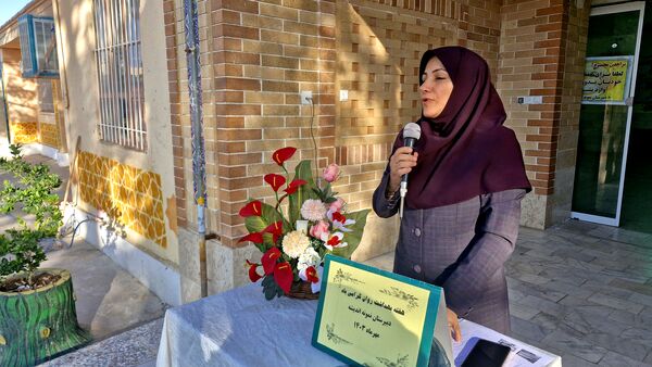 مراسم گرامیداشت هفته بهداشت‌روان و ولادت امام حسن عسگری (ع) در دبیرستان نمونه اندیشه شهرستان کاشمر