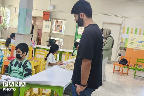 جشن میلاد پیامبر(ص) با رنگ‌وبوی کارآفرینی در کانون اندیشه