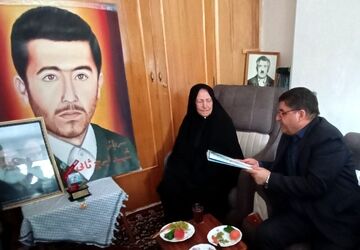 شهدا؛ بهترین الگو در راه خدمت به جامعه هستند 