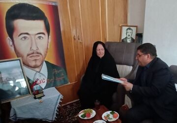 شهدا؛ بهترین الگو در راه خدمت به جامعه هستند 